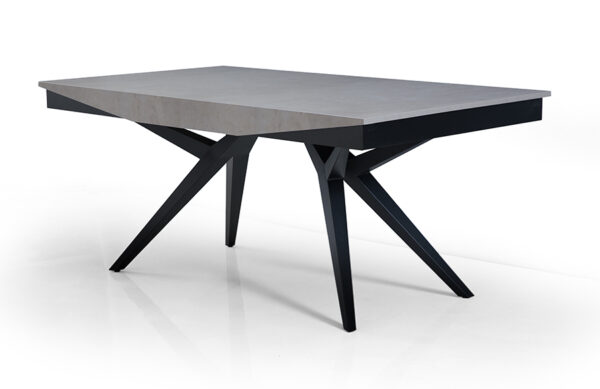 שולחן אוכל דגם יובנטוס