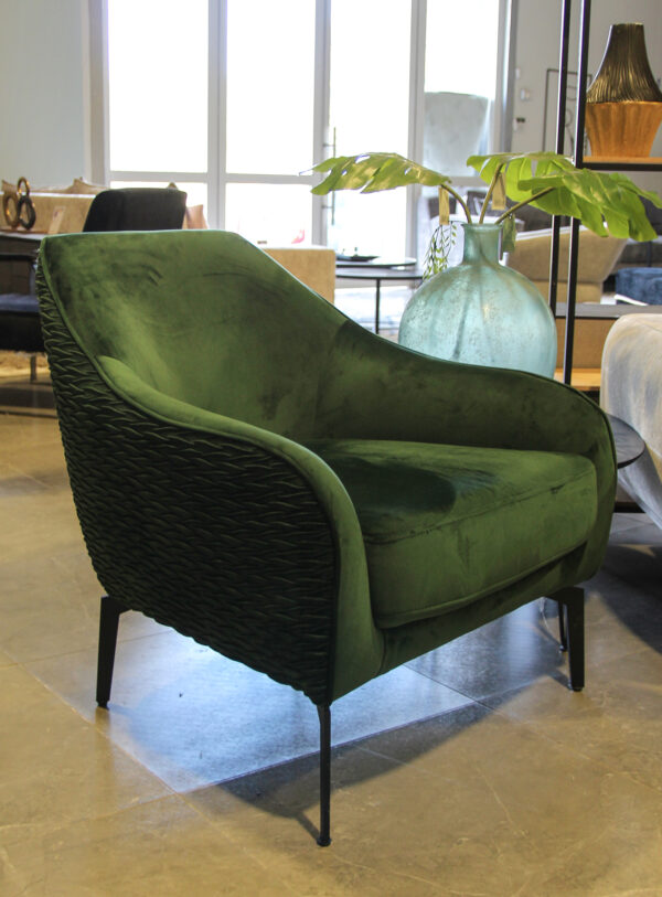 כורסא יגואר