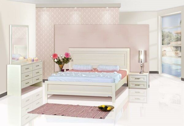 חדר שינה קומפלט דגם אוריה מעוצב הכולל : מיטה זוגית  140/190, 2 שידות , קומודה , ומראה .