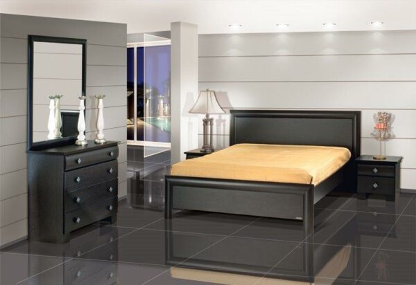 חדר שינה קומפלט דגם יד ביד מעוצב הכולל : מיטה זוגית 140/190 , 2 שידות , קומודה , ומראה .