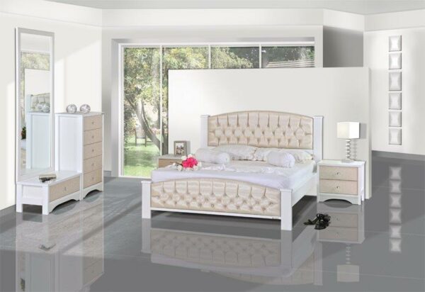 חדר שינה קומפלט מעוצב דגם ירח מלא הכולל : מיטה זוגית 140/190 , 2 שידות , קומודה , ומראה .