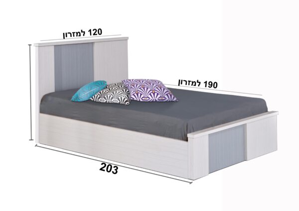 מיטת נוער קסטרו