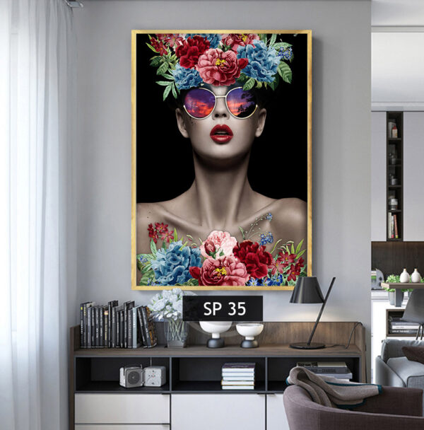 תמונת קנבס אישה לבושה בפרחים SP 35