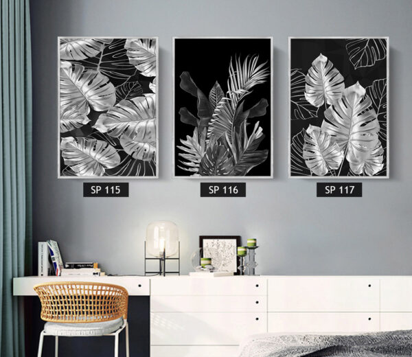 סט 3 תמונות קנבס עלים כסופים על קרע שחור