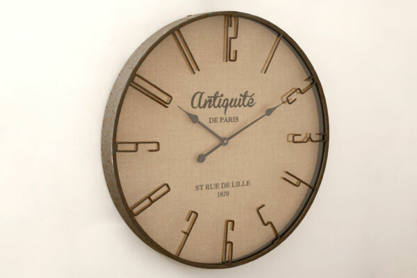 שעון קיר עץ FONTAINE בצבע בז' שחור במידות 68X68X6.5