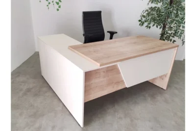 שולחן משרדי עם שלוחה 180 ס``מ דגם לוקה צבע עץ בהיר