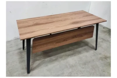 שולחן משרדי דגם רומי ללא שלוחה רוחב 160 ס``מ  צבע עץ כהה