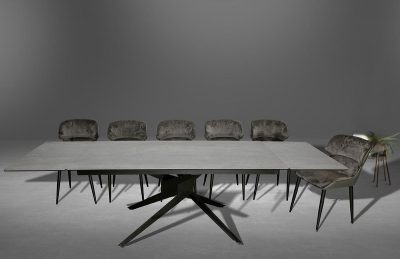 שולחן אוכל אורי