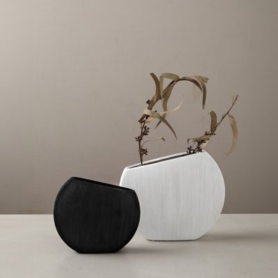 נורד אגרטל פיתה שחור ולבן