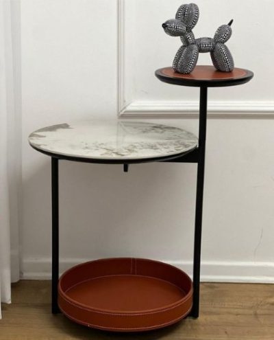 שולחן צד 2 קומות בשילוב עור קאמל / שחור