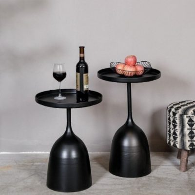 שולחן צד מתכת שחור בסיס עבה